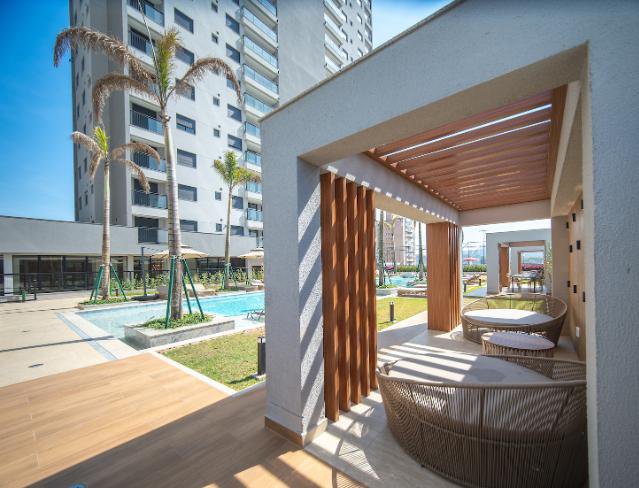 Apartamento 3 Dormitórios com Suíte — Moema, São Paulo